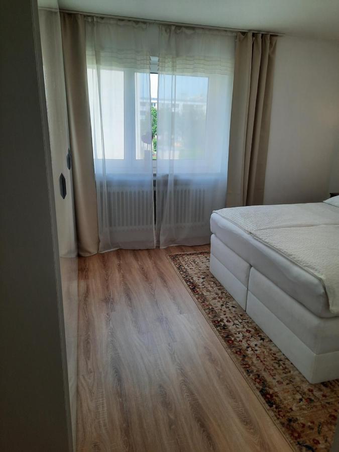 Moderne 3Zimmer Wohnung, In Koenigsbrunn Bei Augsburg מראה חיצוני תמונה